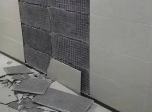 阳明瓷砖空鼓维修公司分享下阳明墙砖松动维修的知识